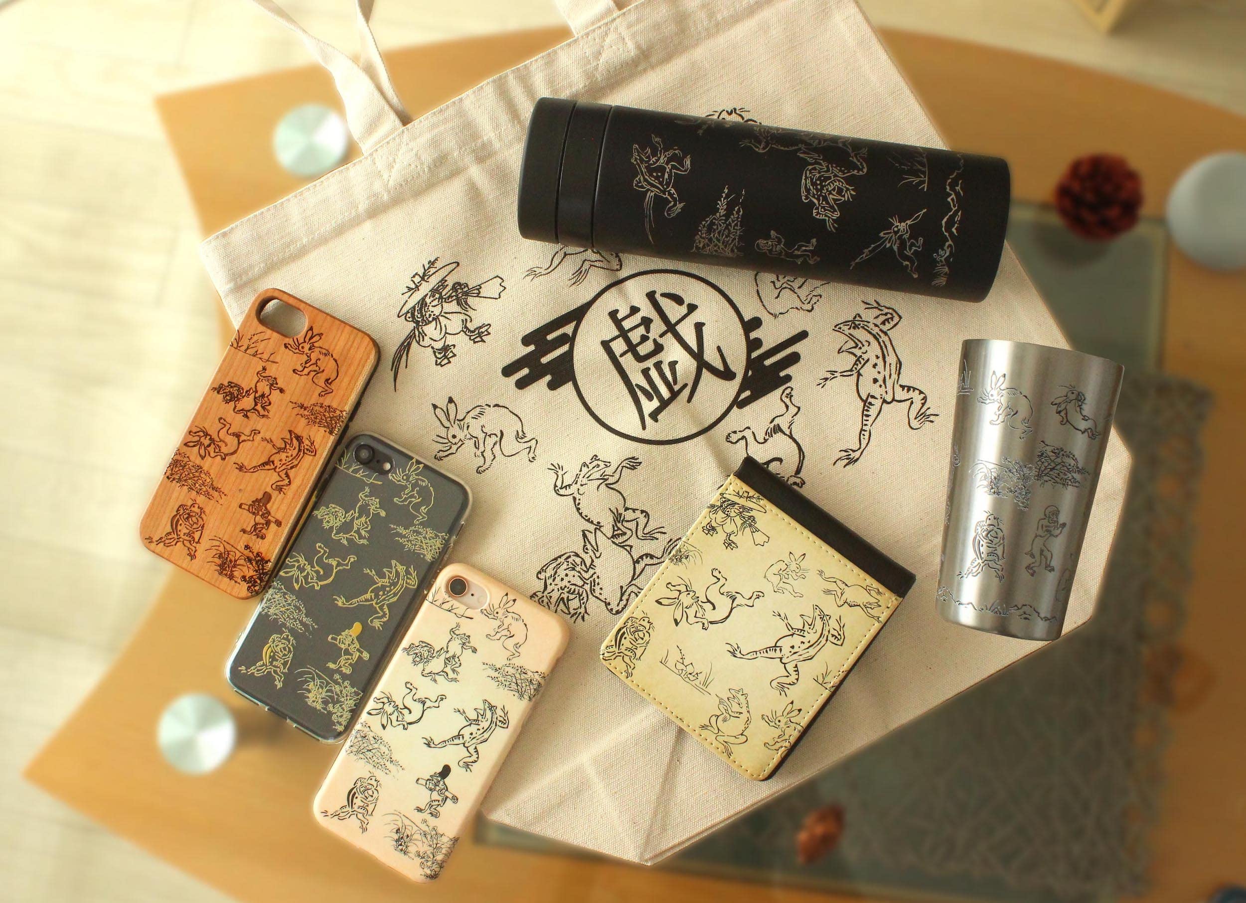 Amazon.co.jp: 【クリアケース】 iPhone13 Pro互換 スマホケース 鳥獣